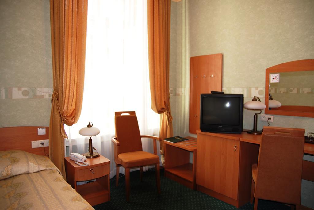 Hotel Savoy Łódź Zimmer foto